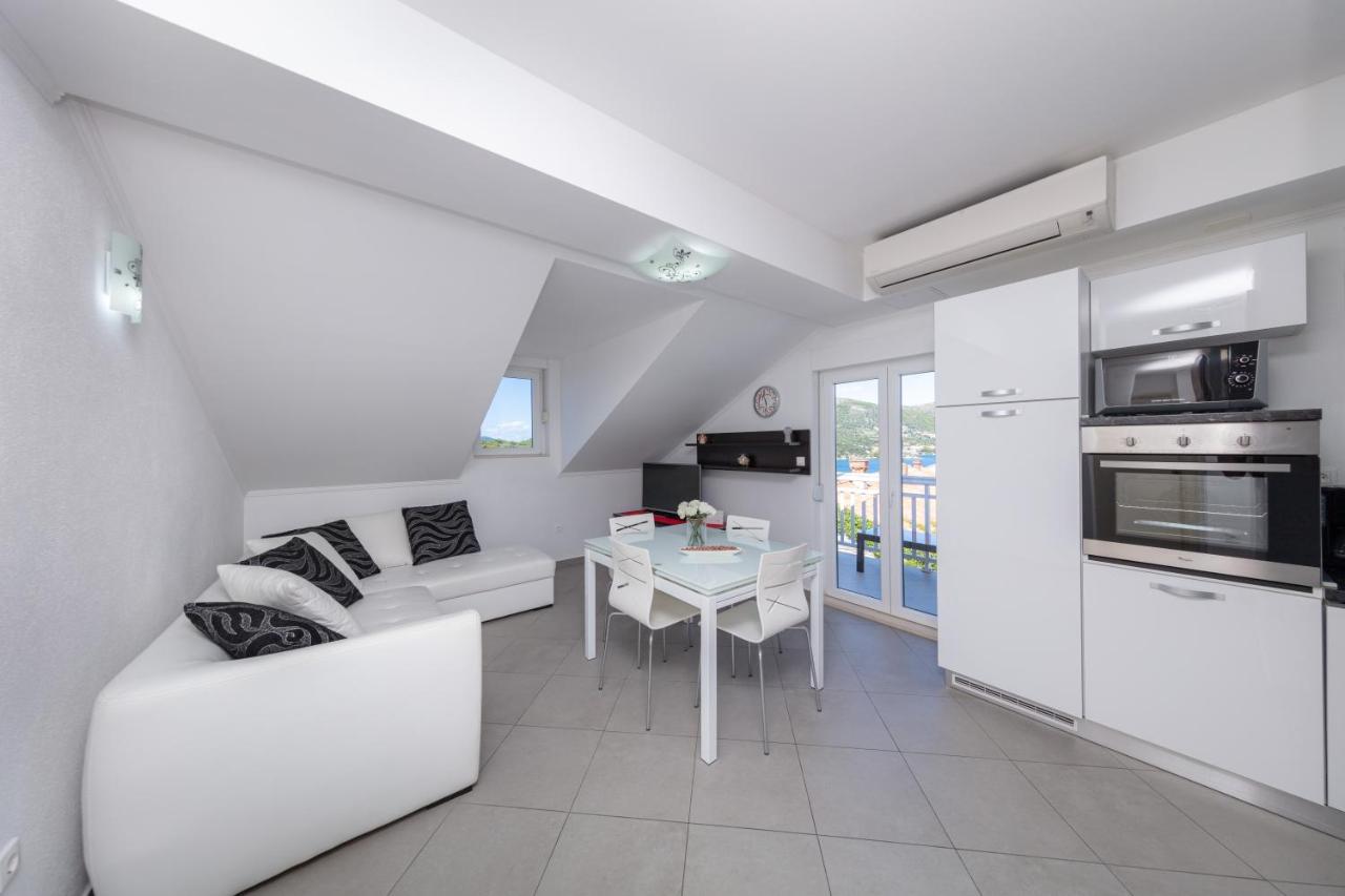Apartment Ela دوبروفينك المظهر الخارجي الصورة